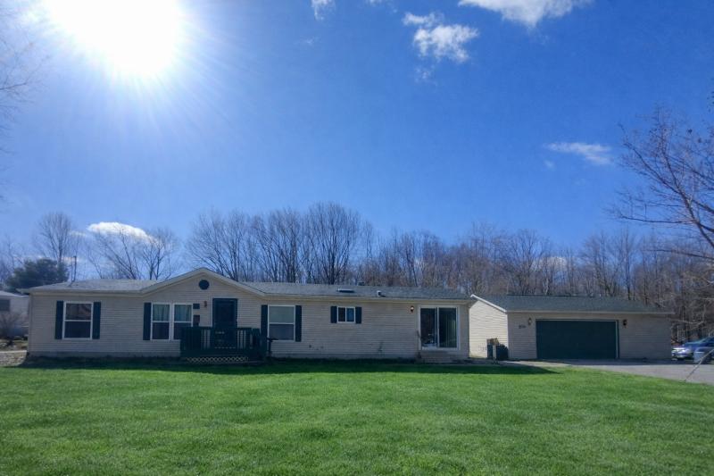 Rental 202848 Main Image