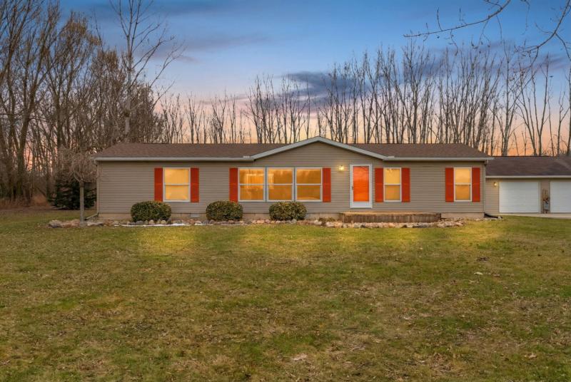 Rental 203077 Main Image